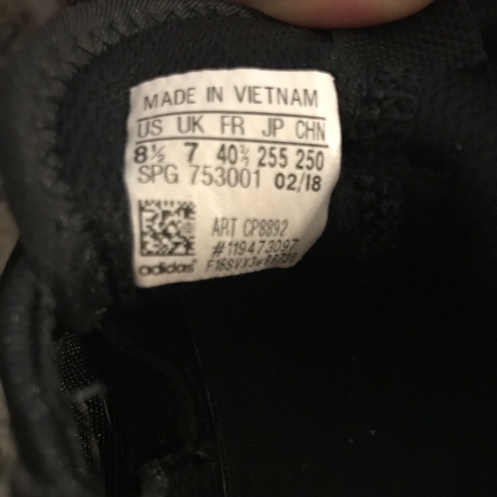 Adidas Women’s volleyball shoes - Picture 5 of 5